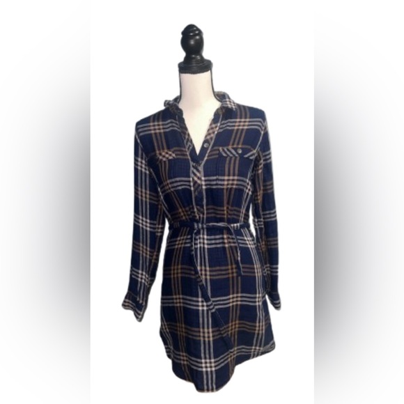Eddie Bauer Dresses & Skirts - Eddie bauer- navy plaid dress